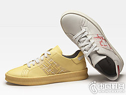 2019�¿���Ƥ���а�Ь����·��Ь