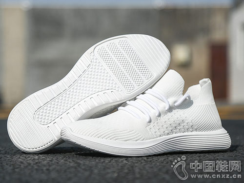 �ٴЬľ��ɭ��Ь�ļ�2019�¿�����Ь