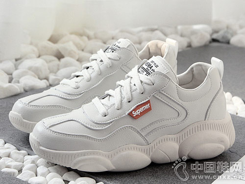 С��ЬŮ2019�����¿���ϵ�Ь