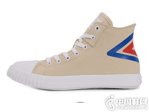 2019�괺���¿�Umbro��ʱ�а�Ь