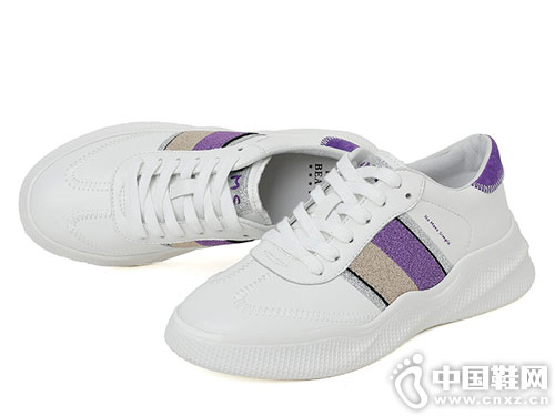 ������ɫ2019�괺���¿�ٴ�С��Ь