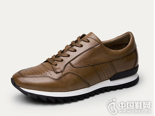 ���ñ���ʿ�˶�Ь��������ƤЬ�ٴ�