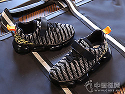 2019�����¿�б��������ϵ�С�ೱ