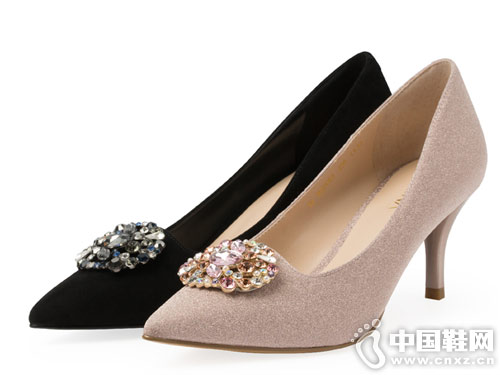 2019���¿����װ��ϸ�߸������ȵ�Ь