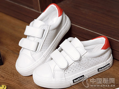 ����С��2019�¿�������ͯ��Ь