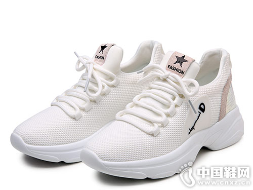 ����2019������Ʒ�˶�ЬŮС��Ь