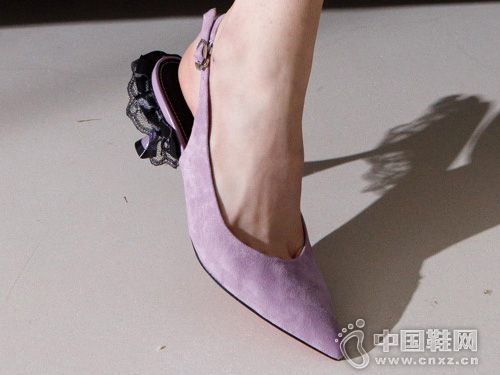 ����ū2019����Ů�¿�߸�Ь