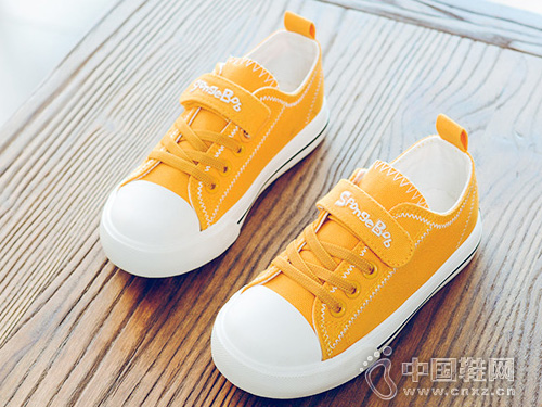 ��ͯ����Ь2019���౦��ͯЬ