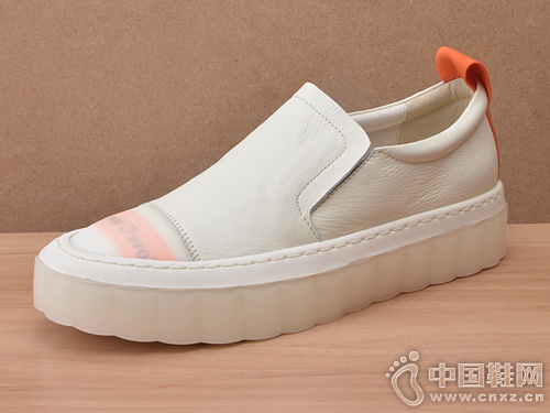 ������2019�¿�ţƤ������е�Ь