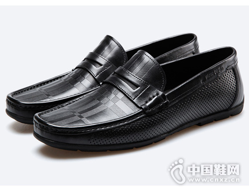 Ƥ������2019�¿�����͸��һ�ŵ�ƤЬ