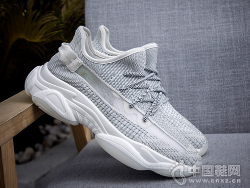 ��˹����2019����Ҭ��Ь�м�Լ�ٴ�������Ь