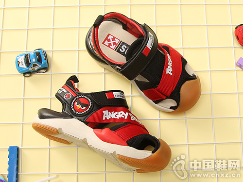 amkids��ͯ��Ь2019�ļ��¿�ɳ̲Ь