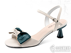 ����¶ֺ��ЬŮһ�ֿ۱��������ٴ��