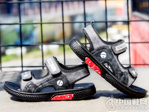 С������ͯ��Ь2019�¿����׷����к�