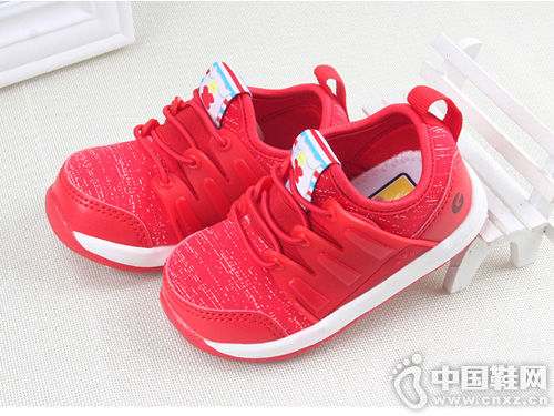 С�����ܱ���Ь������1-3�����л��ܵ�Ь