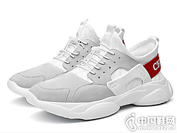 ��ţ������Ь�ļ�͸���˶����������ϵ�Ь