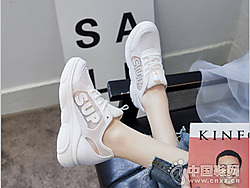 ʱ���ϵ�ЬŮ��ʿ��2019�¿�