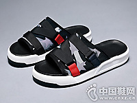 ˹�׶���ʿ2019�¿�ɳ̲��Ь