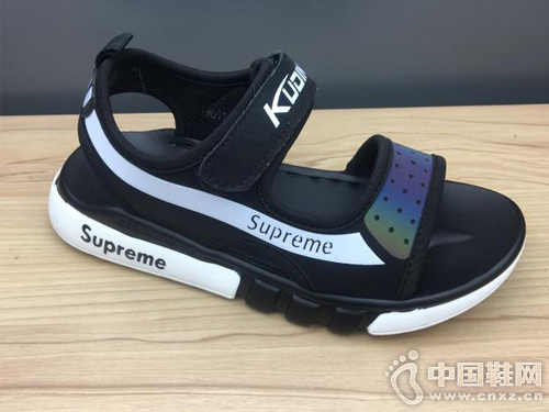 �¿���ͯ����ɳ̲��Ь2019�ᶡ