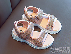 С�ײ�Ů2019�¿�ʱ�к��湫��Ь