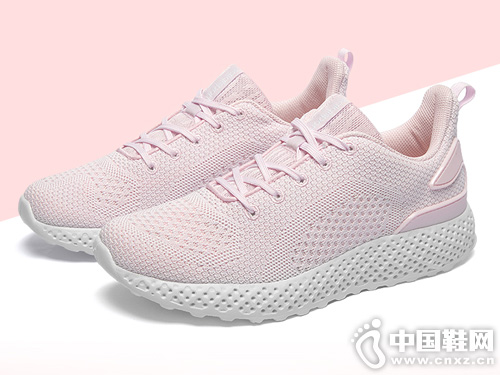 �������Ů��Ь͸���ܲ�Ь