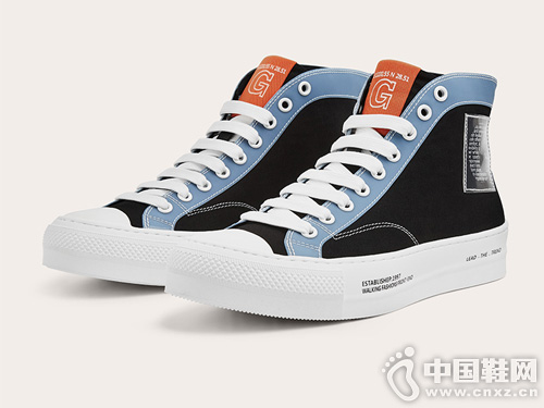 2019�����¿� GXG��ɫƴ�Ӹ߰﷫��Ь