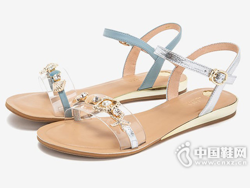 Tata����2019�¿���Ů��ʱ��һ�ִ�Ů��Ь