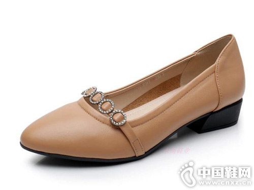 2019�Ϻ�������Ʒ�����и��ָ���Ƥǳ��ŮЬ