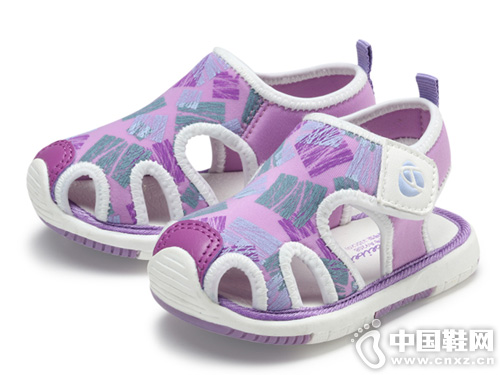 ����������ͯ��Ь1-3��2019�ļ��¿�ѧ������Ь