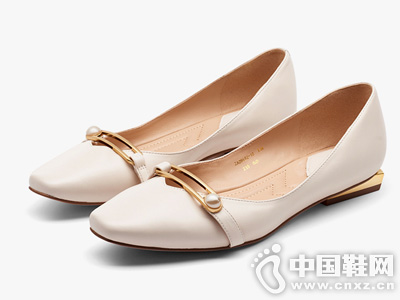 ɯɯ��2019���¿��ɫ��ŮЬ