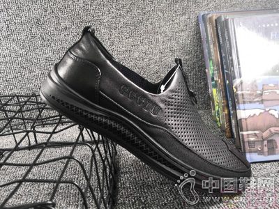 �������Ь2019�ļ��¿�ţƤ�ο�ƤЬ