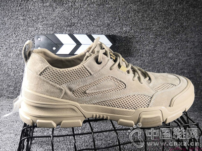 �����Ьս��Ь�п��ֱ���Ь