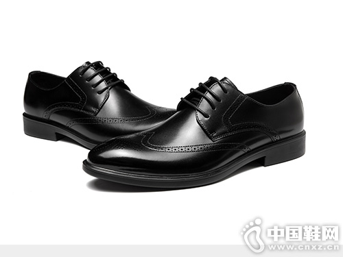 ʱ�в���˵�Ӣ��͸��������¿���װƤЬ