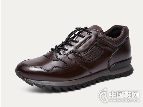 ���ñ��˶�����Ь�и�������ܲ���Ь