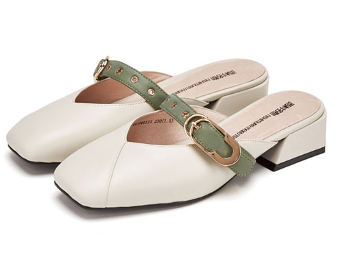 ������������ЬŮ�и�2019���ļ��¿�