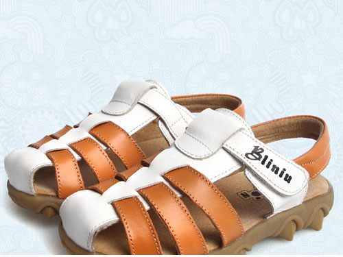 ����ţͯЬ��Ƥ��ͷ��ͯ��Ь