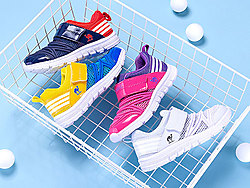 С����ͯЬ2019�¿��＾��ͯ�˶�Ь