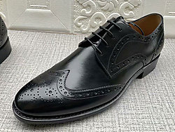 �ϵϿ���ͷ��ţƤ��ɫ����Ь