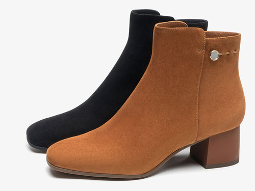 ����˹��2019�ﶬ�¿�ʱ�м�Լ��ͷ�ָ���ѥ