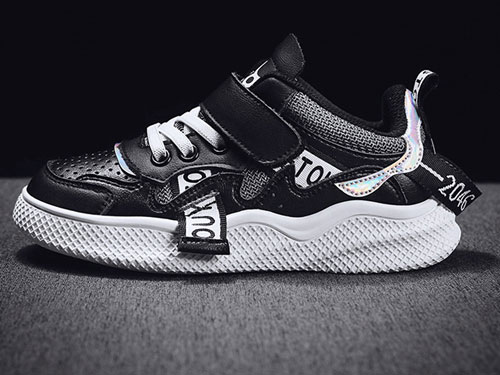 ͯ����ͯЬ��2019�¿����ͯ�˶�Ь