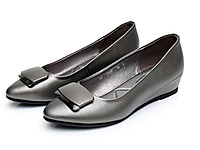 �Ϻ���������Ь��Ƥ���׵�ЬŮЬ������