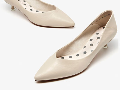 ׿ʫ�ᵥЬŮ2020�����¿��ͷϸ��ŮЬ