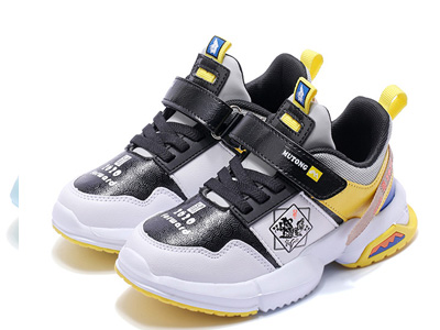 ��ͯ2020�´���ͨС�����ͯ����Ь