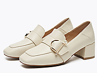 ��˼qŮЬ2020���¿��и���Ь