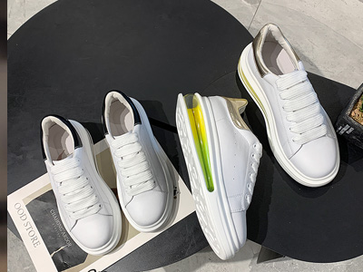 ����2020����ŮЬ�˶�����Ь��ƤС��Ь