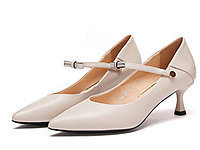 Aee����2020�����¿�һ�ִ��ͨ�ڸ߸�Ь