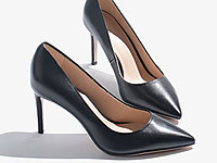 �ȼΰ���2020�����¿����д�ɫǳ�ڵ�Ь