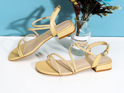 �ߵ���Ь2020���¿�Ů�͸�ʱ�аٴ��ļ�����ŮЬ