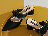 ���Ű�ͷ��ЬŮ2020���¿�����Ь