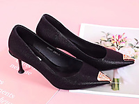 ����ŮЬ2020�¿�߸�Ьϸ����ͷǳ��